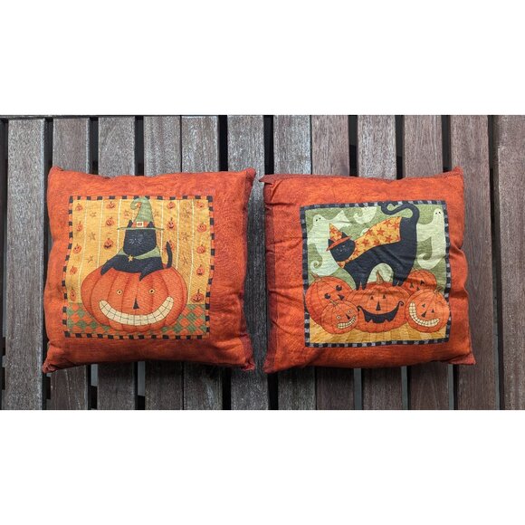 💜Handmade Halloween Cat Pillows (Set of 2) - Picture 7 of 9